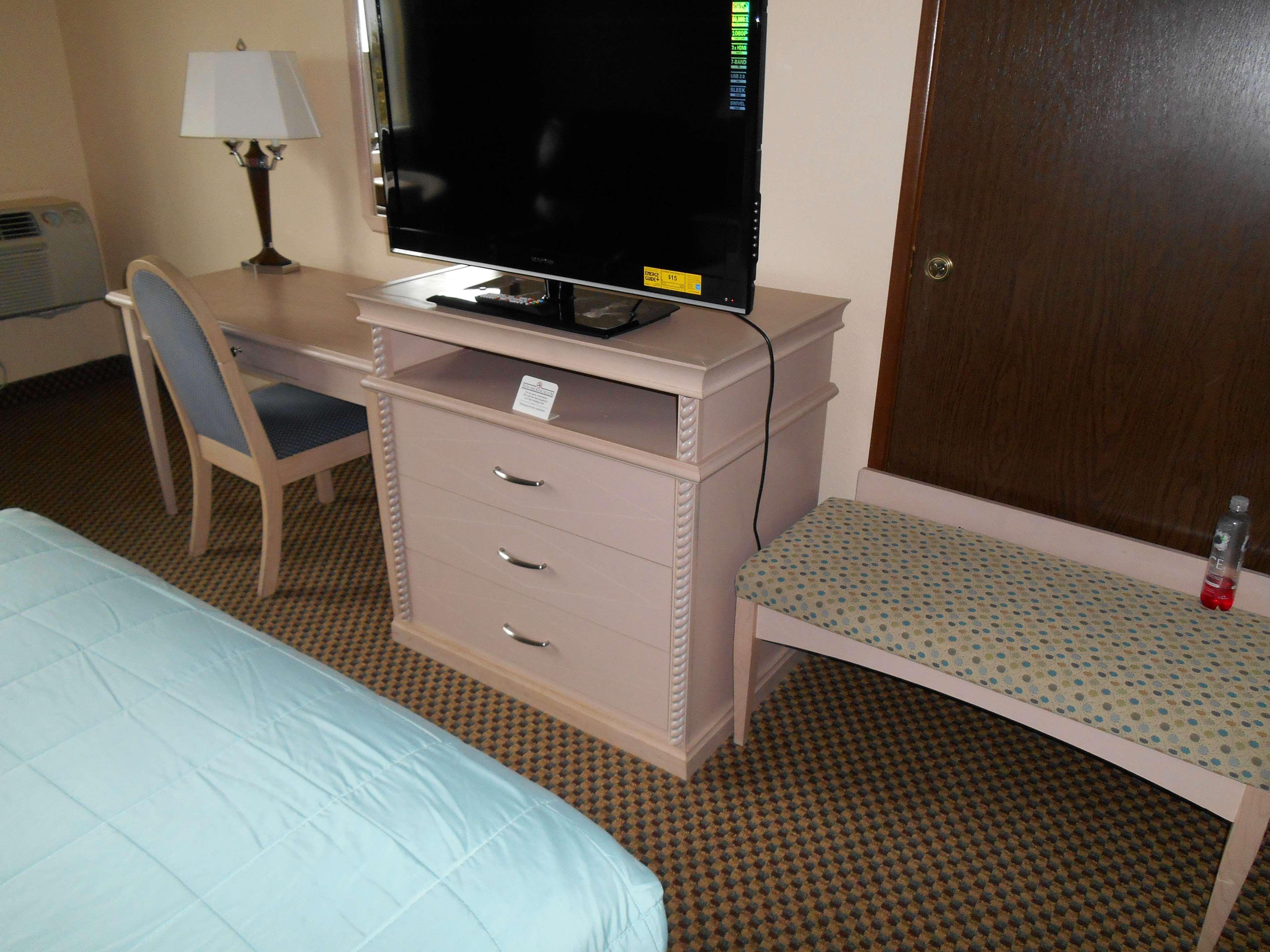 Guesthouse Inn & Suites Eugene/Спрингфийлд Екстериор снимка