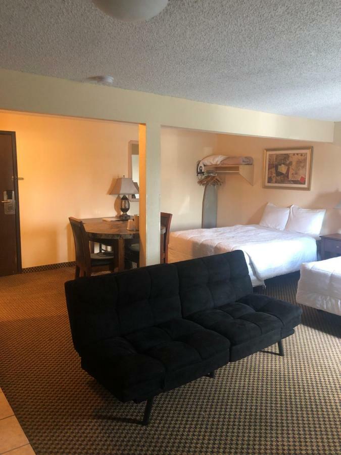 Guesthouse Inn & Suites Eugene/Спрингфийлд Екстериор снимка