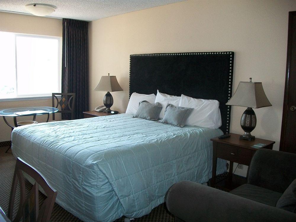 Guesthouse Inn & Suites Eugene/Спрингфийлд Екстериор снимка